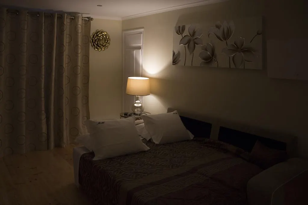 Lisboa Madragoa House Apartments
